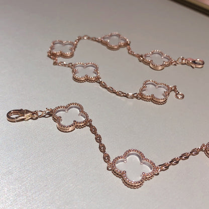 [?Vintora]CLOVER 5 MOTIF ROCK CRYSTAL BRACELET