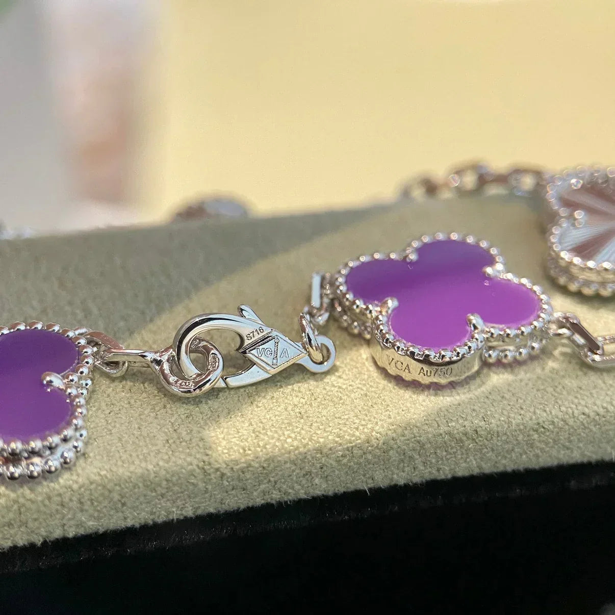 [?Vintora] CLOVER 5 MOTIF VIOLET BRACELET COLLECTION