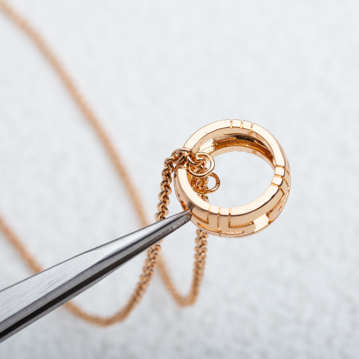 [Vintora]PARENTESI NECKLACE PINK GOLD