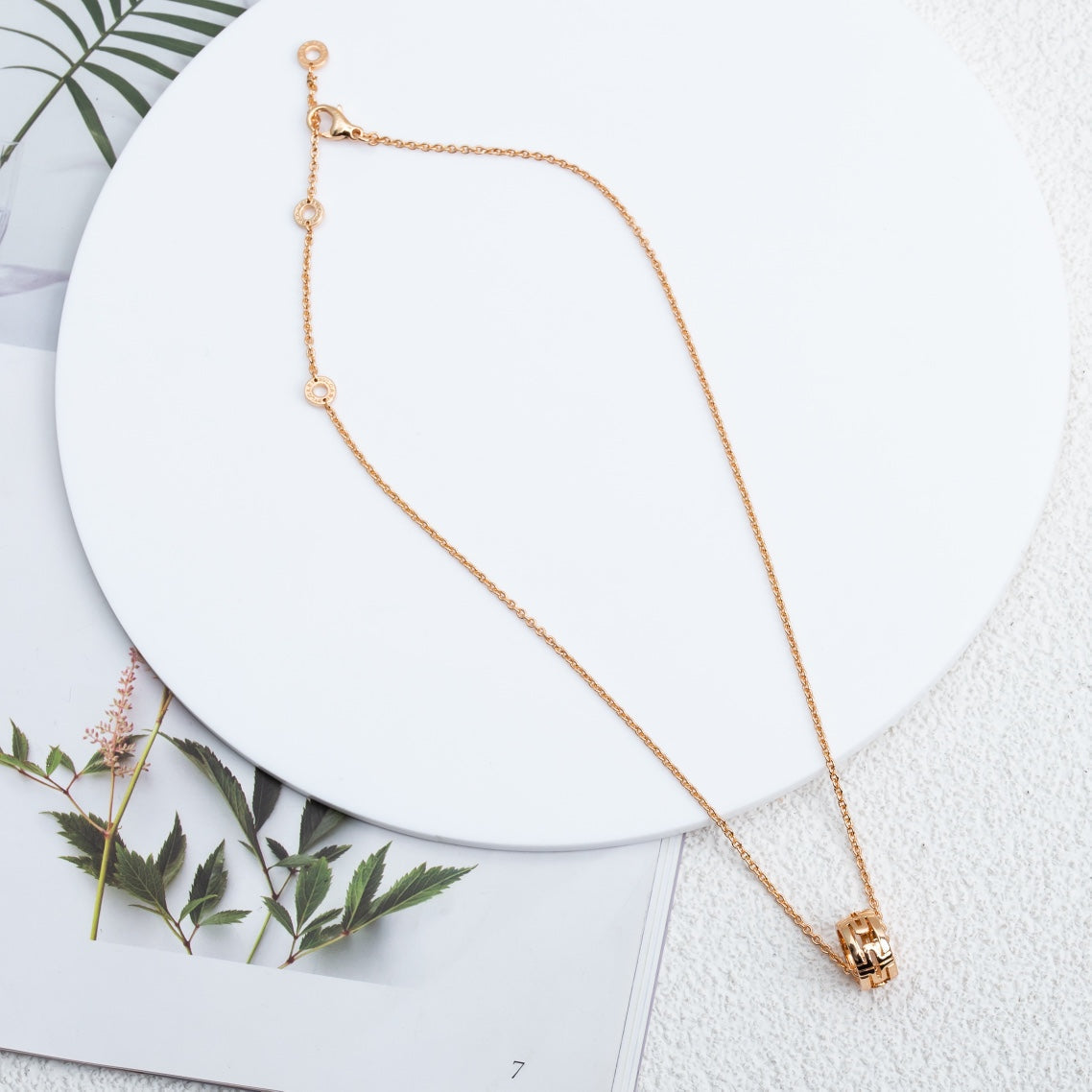 [Vintora]PARENTESI NECKLACE PINK GOLD