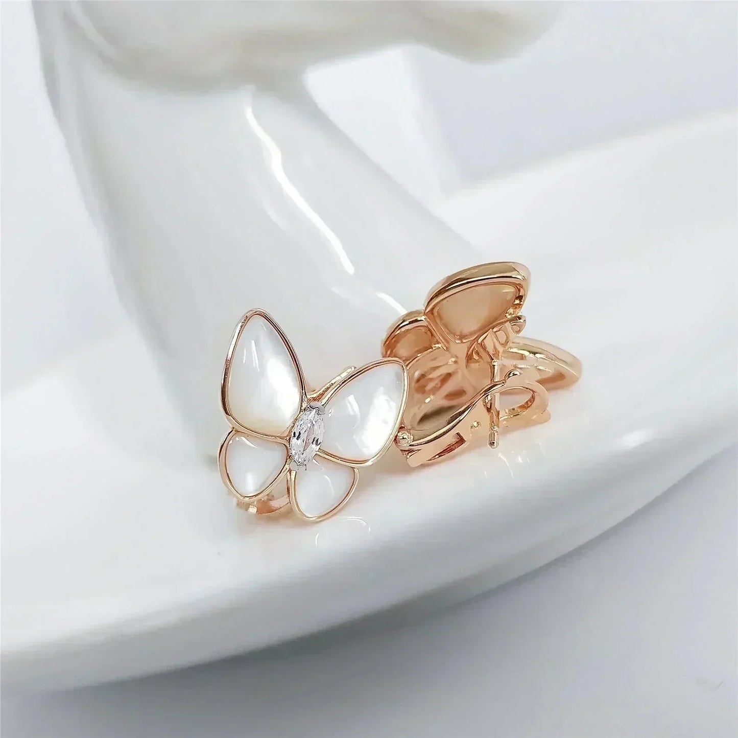 [Vintora]BOUCLES D'OREILLES PAPILLON EN NACRE