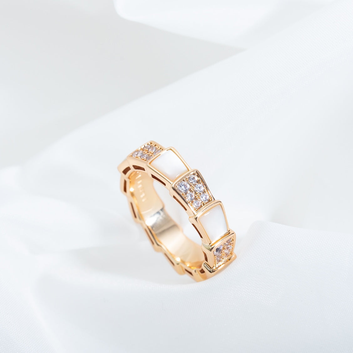 [Vintora]SERPENTI RING PINK GOLD MOP DIAMOND PAVED 4MM