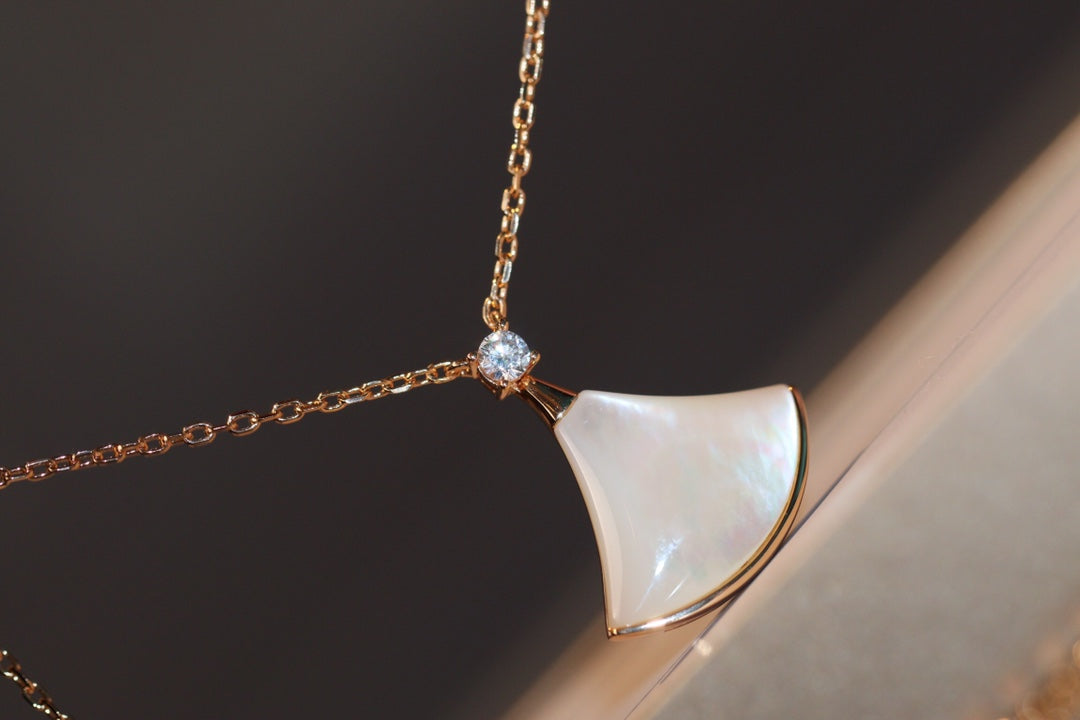 [Vintora]DREAM NECKLACE WHITE MOP PINK GOLD 1 DIAMOND