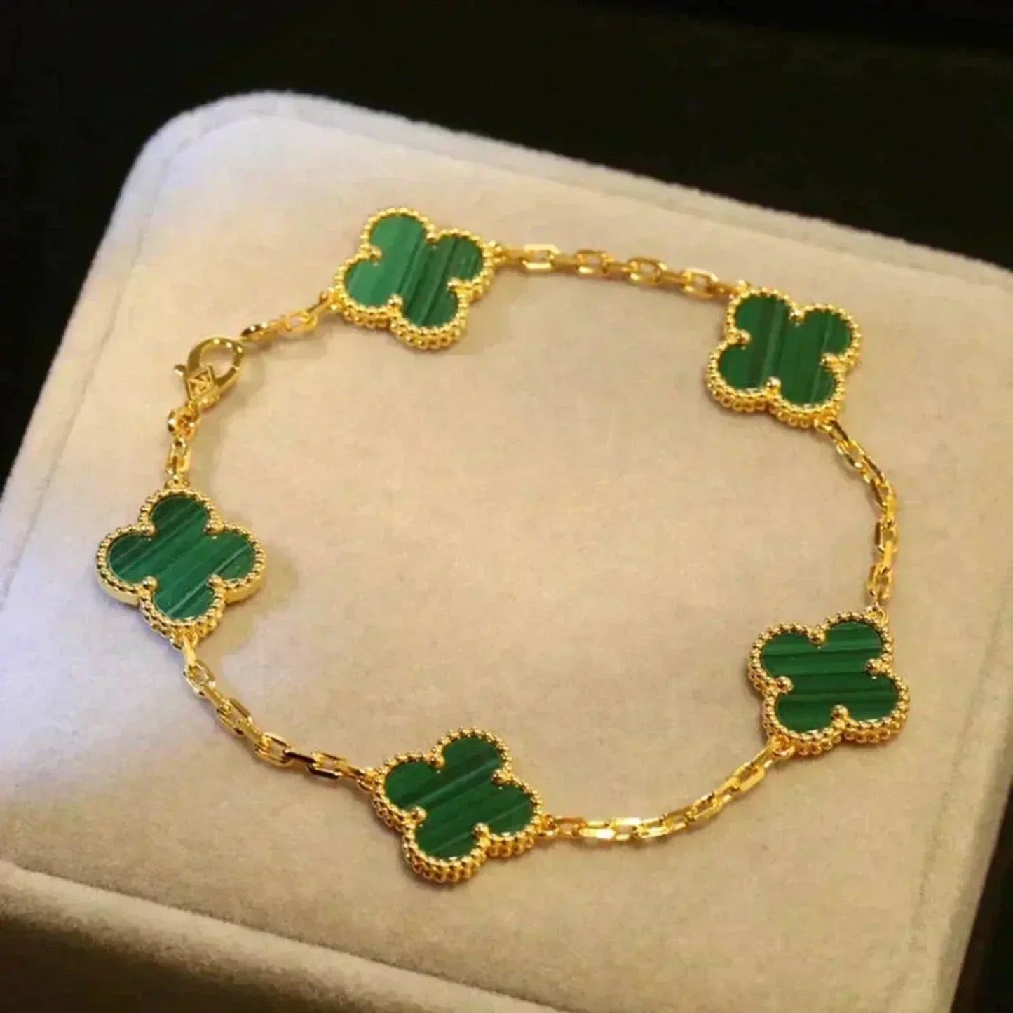 [?Vintora] CLOVER 5 MOTIF MALACHITE BRACELET COLLECTION