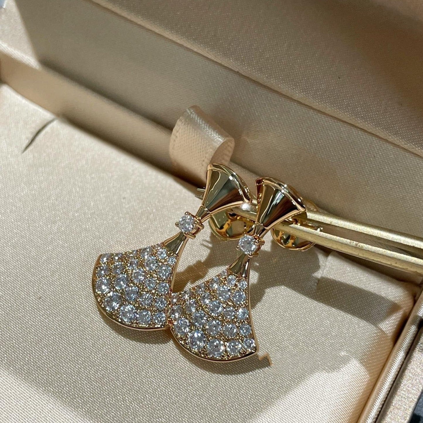 [Vintora]DREAM EARRINGS DIAMOND