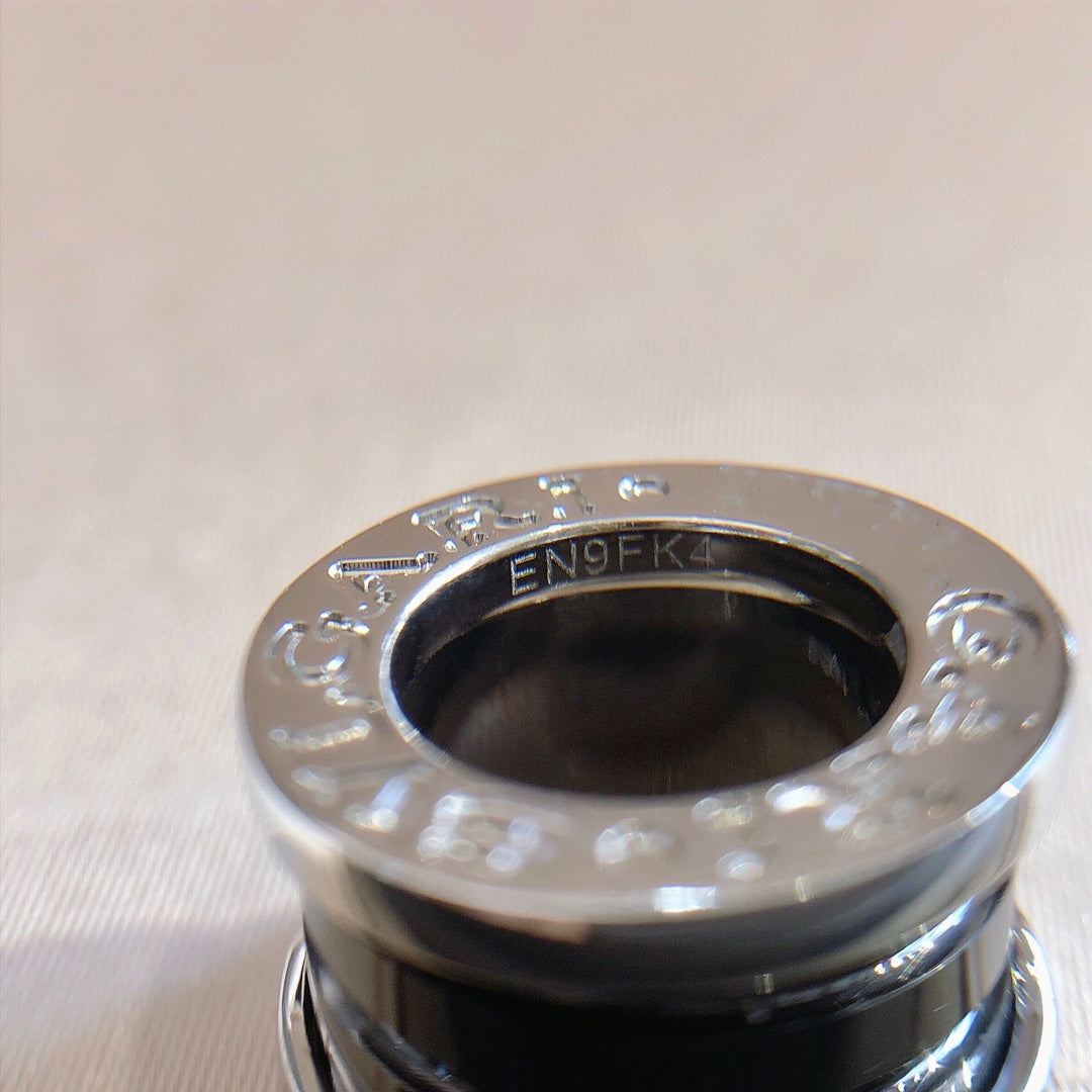 [Vintora]ZERO 1 BLACK CERAMIC SILVER NECKLACE
