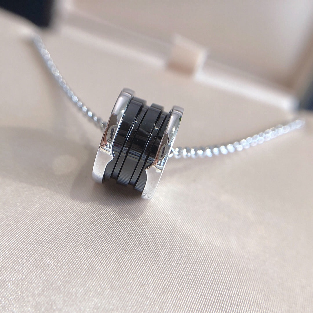 [Vintora]ZERO 1 BLACK CERAMIC SILVER NECKLACE