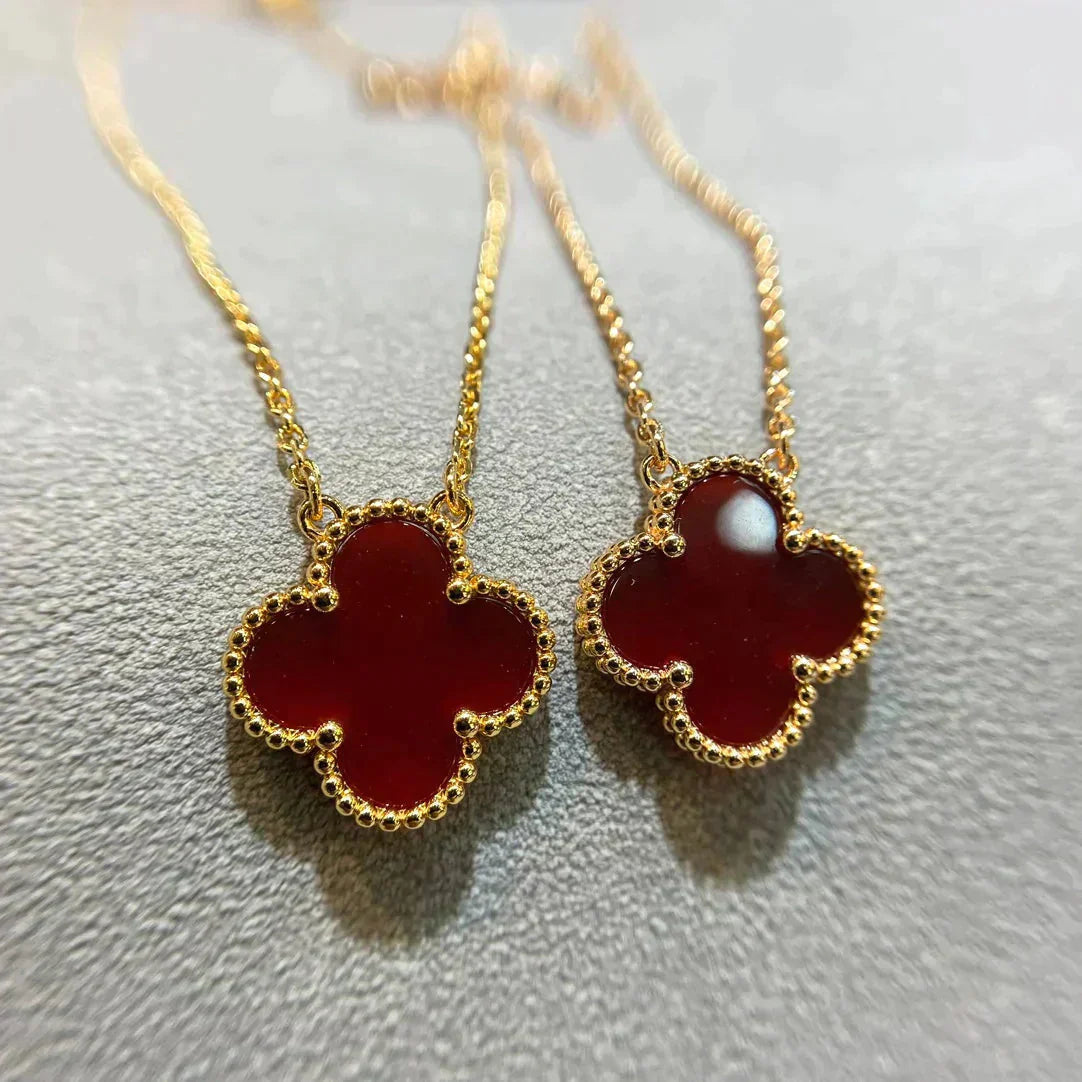 [Vintora]COLLIER FLEUR SIMPLE TRÈFLE 15 MM CORNALINE