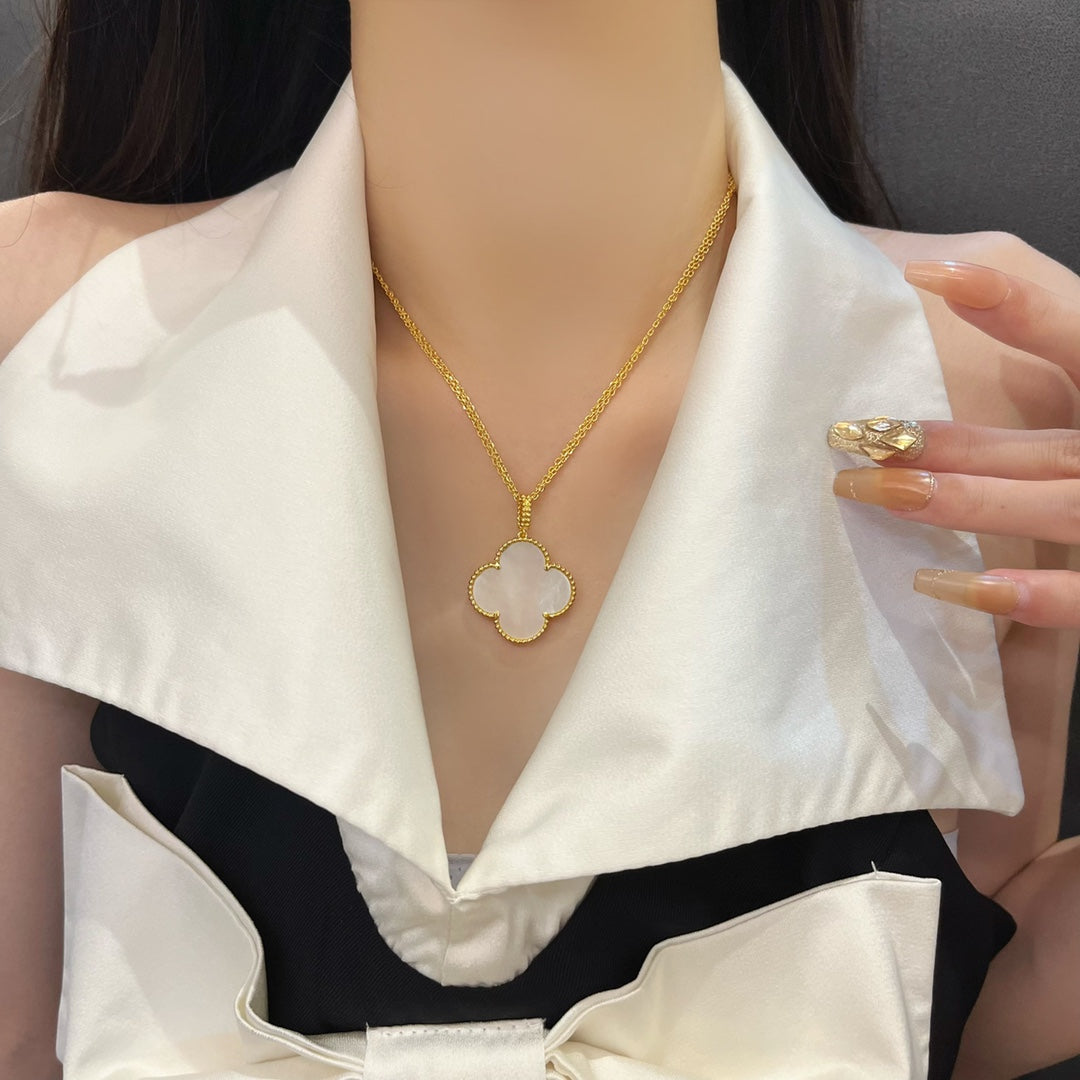 [Vintora]COLLIER PENDENTIF TRÈS GRAND TRÈFLE 25MM NOP