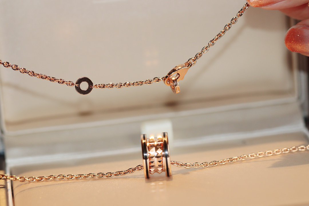[Vintora]ZERO 1 ROCK PEDANT PINK GOLD BLACK NECKLACE