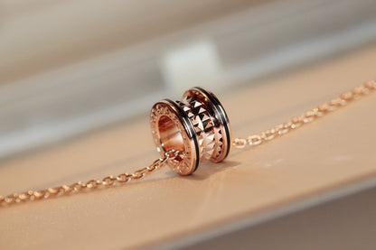 [Vintora]ZERO 1 ROCK PEDANT PINK GOLD BLACK NECKLACE