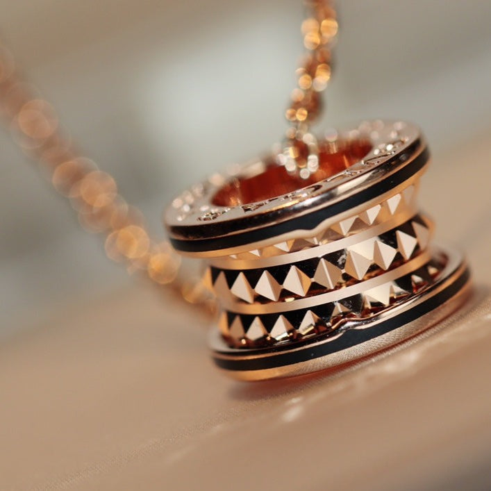 [Vintora]ZERO 1 ROCK PEDANT PINK GOLD BLACK NECKLACE