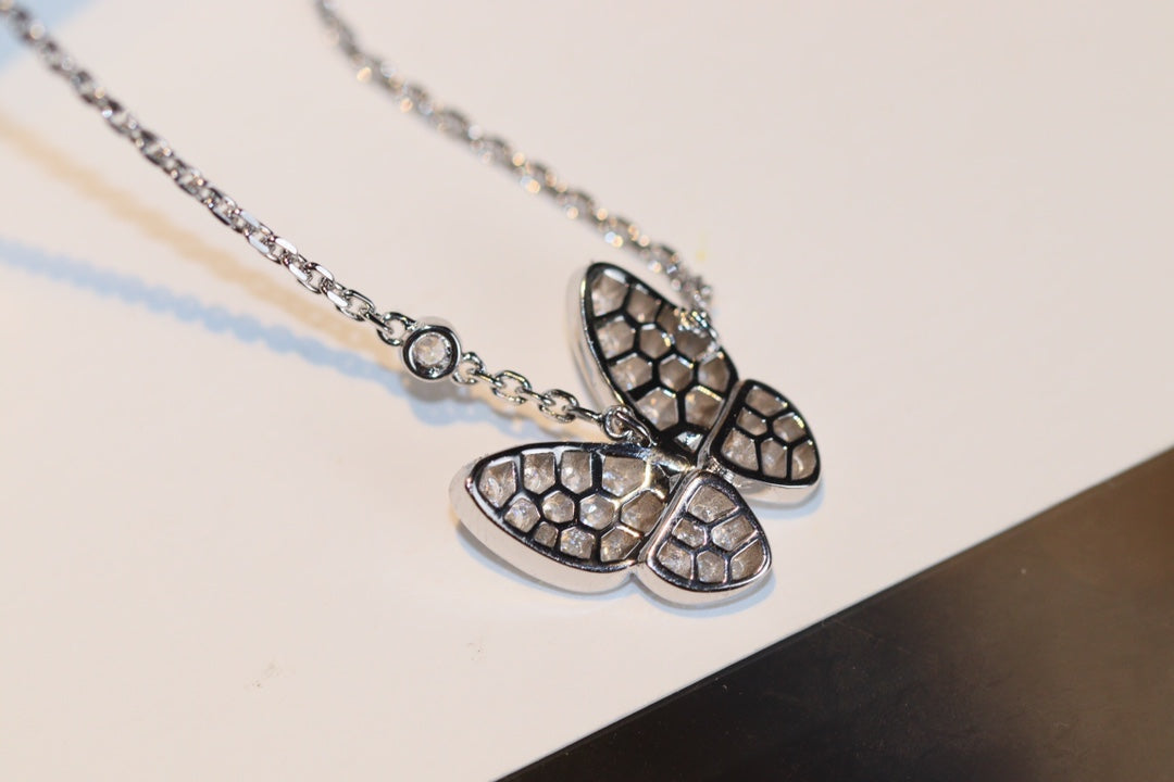 [Vintora]COLLIER DIAMANT PAPILLON