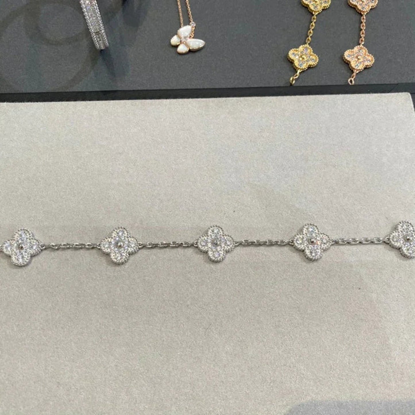 [?Vintora] CLOVER 5 MOTIF FULL DIAMOND BRACELET COLLECTION