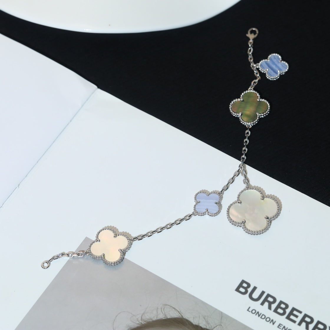 [Vintora]BRACELET CLOVER 5 MOTIFS NACRE CALCÉDOINE ARGENT