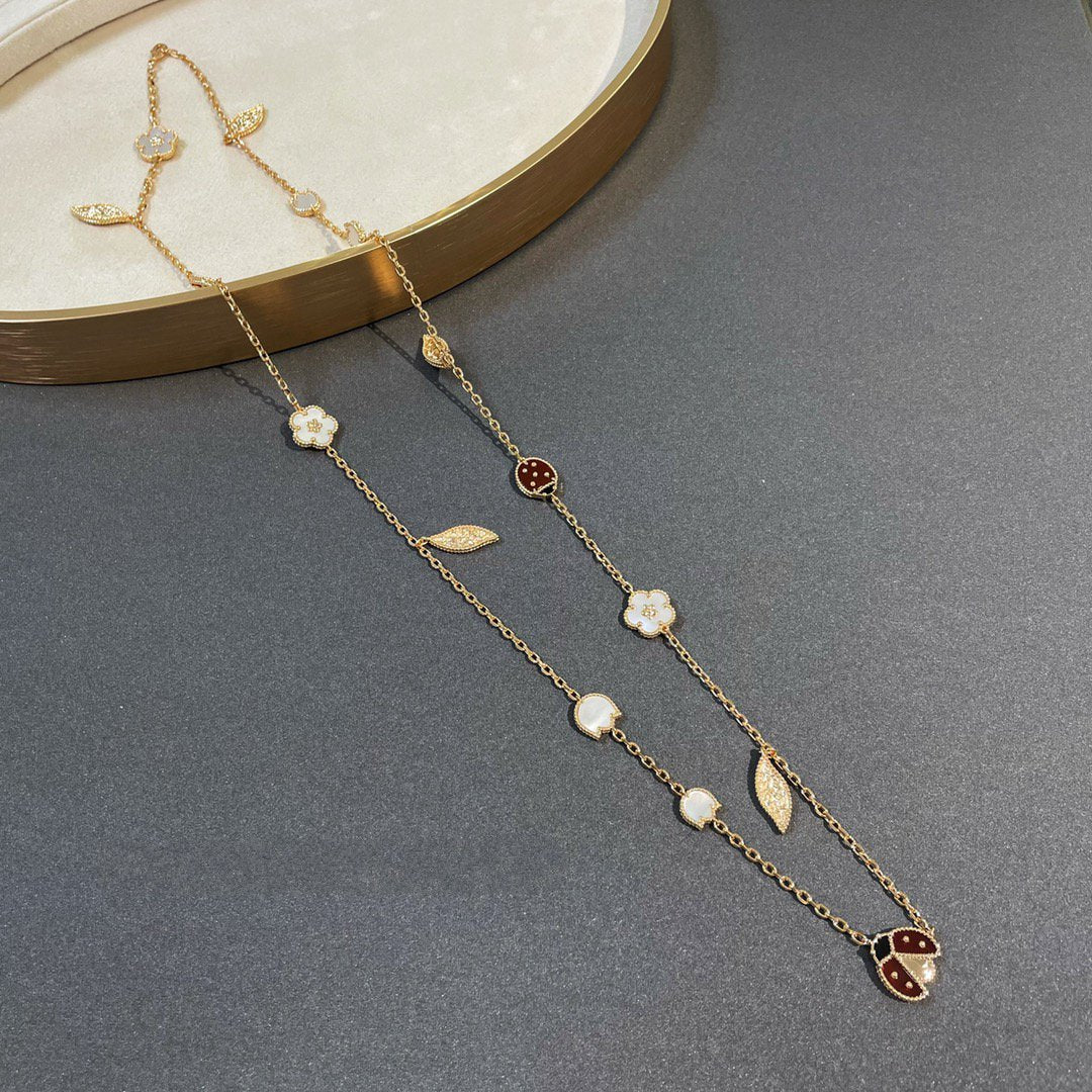 [Vintora]COLLIER OR LUCKY SPRING 15 MOTIFS