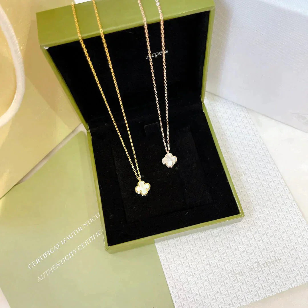 [Vintora]COLLIER TRÈFLE MINI 9.5MM NACRE BLANCHE