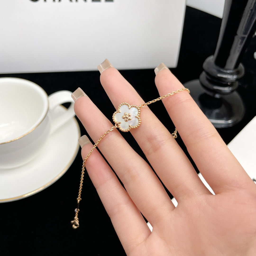[Vintora]BRACELET NACRE ROSE GOLD PORTE-BONHEUR