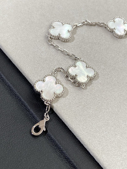 [?Vintora]CLOVER WHITE PEARL MOP 5 MOTIF BRACELET COLLECTION
