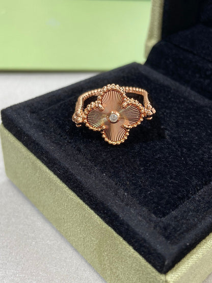 [Vintora]CLOVER RIVERSIBLE ROSE GOLD RING