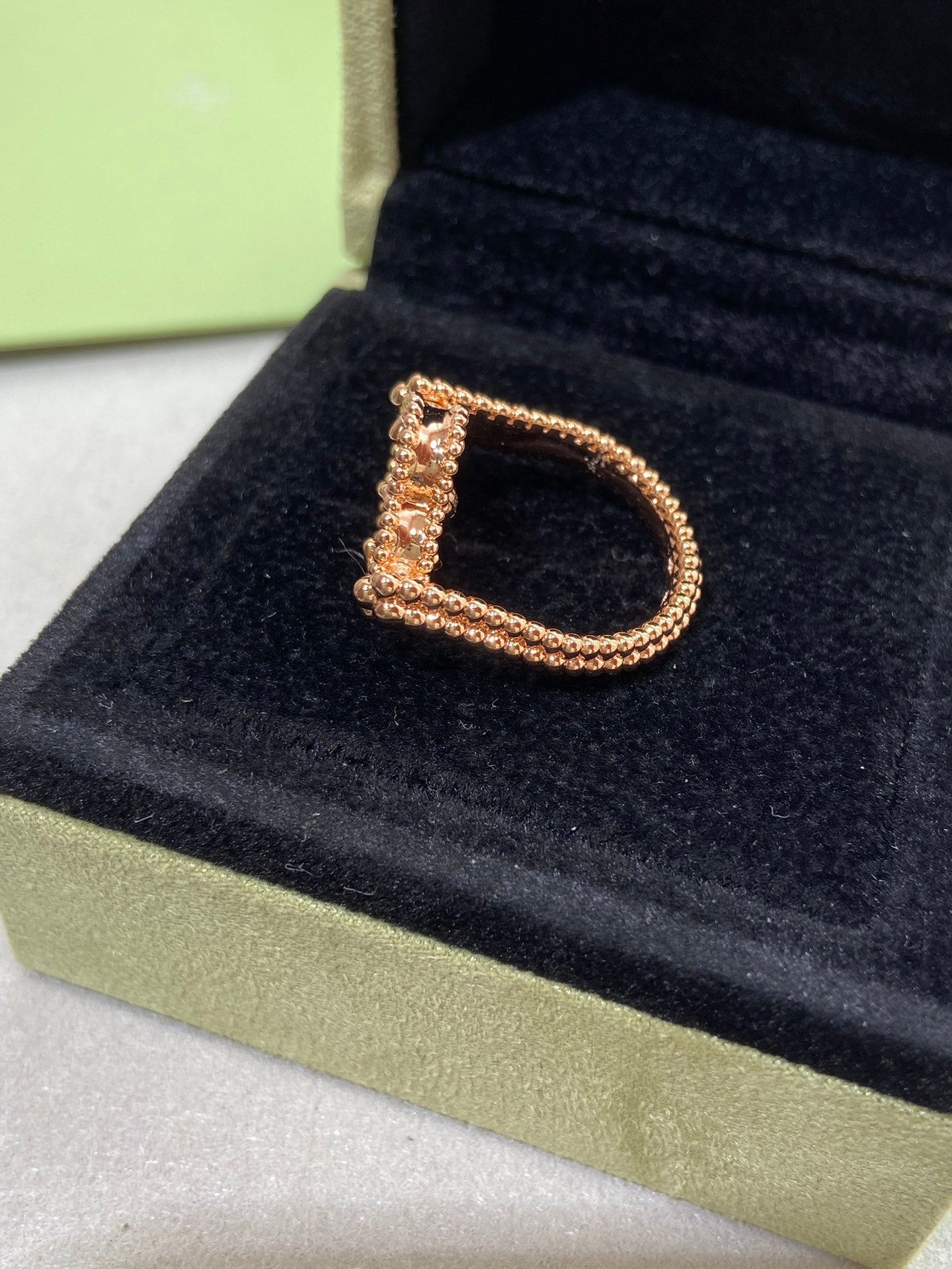 [Vintora]CLOVER RIVERSIBLE ROSE GOLD RING