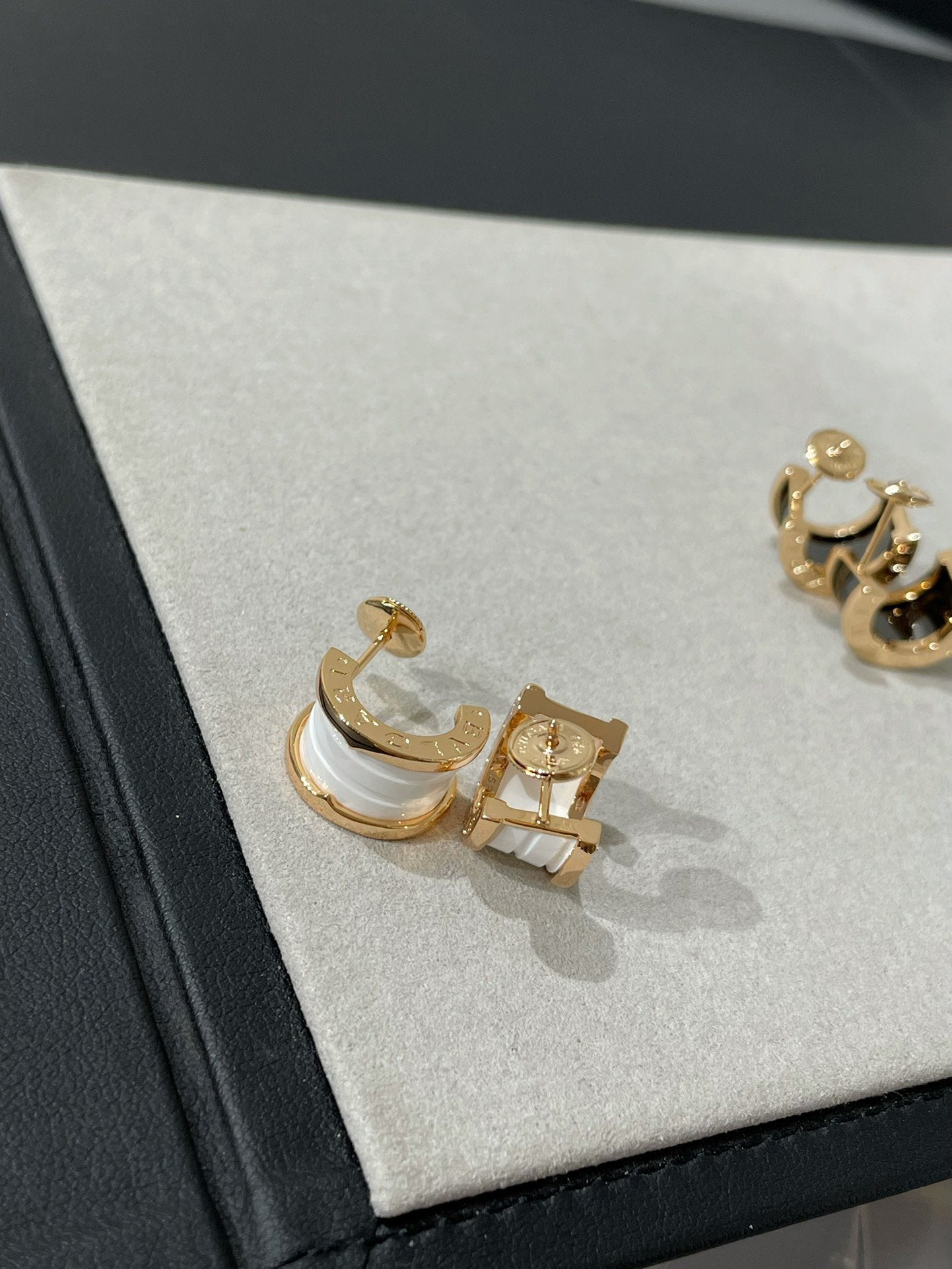 [Vintora]ZERO 1 PINK GOLD CERAMIC EARRINGS
