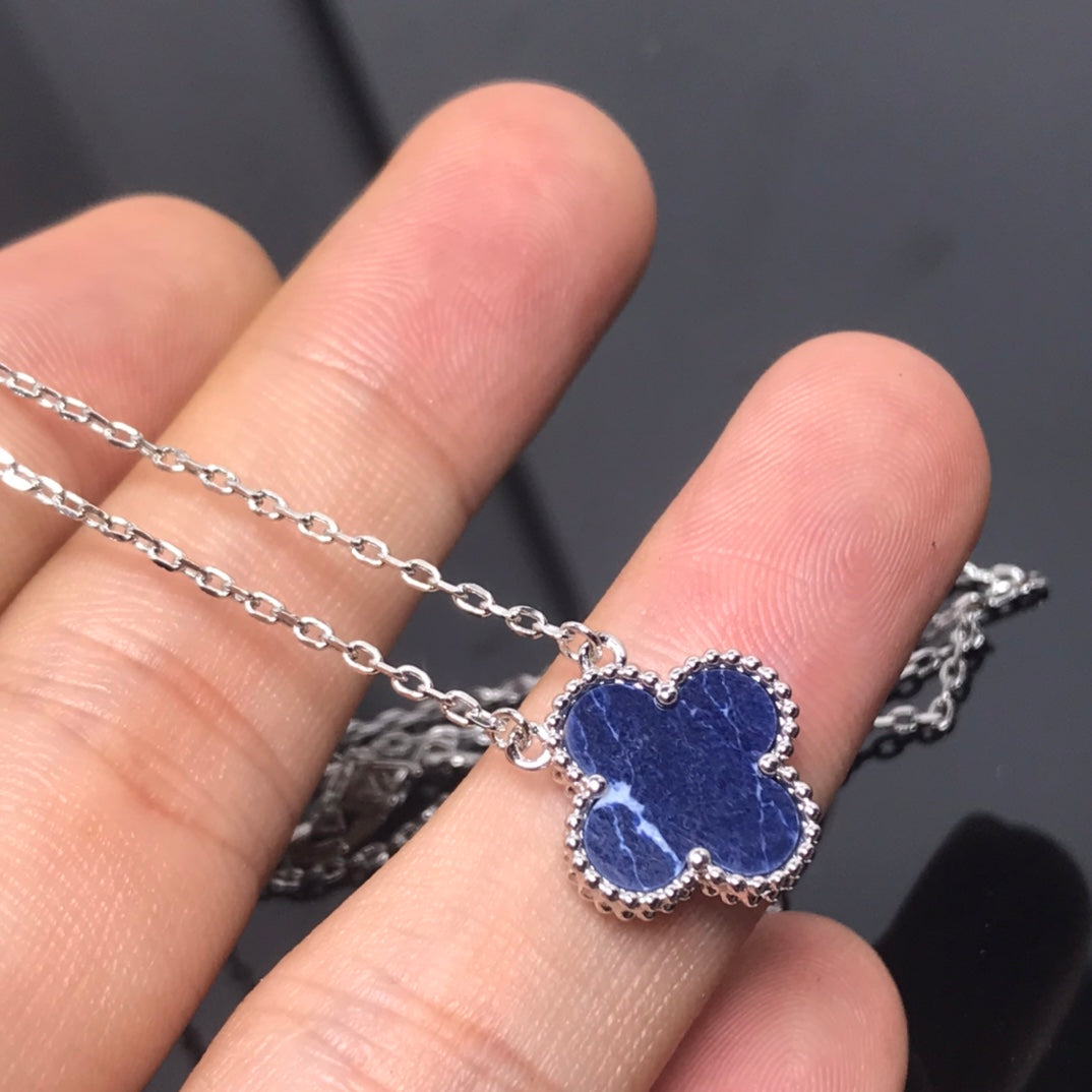 [Vintora]COLLIER LONG TRÈFLE EN PIETERSITE ET ARGENT