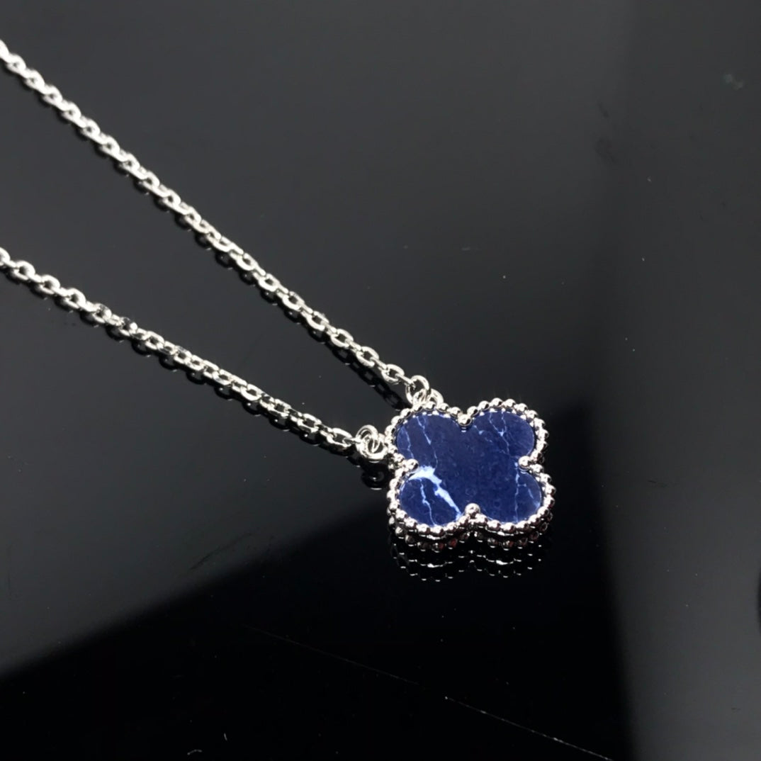 [Vintora]COLLIER LONG TRÈFLE EN PIETERSITE ET ARGENT