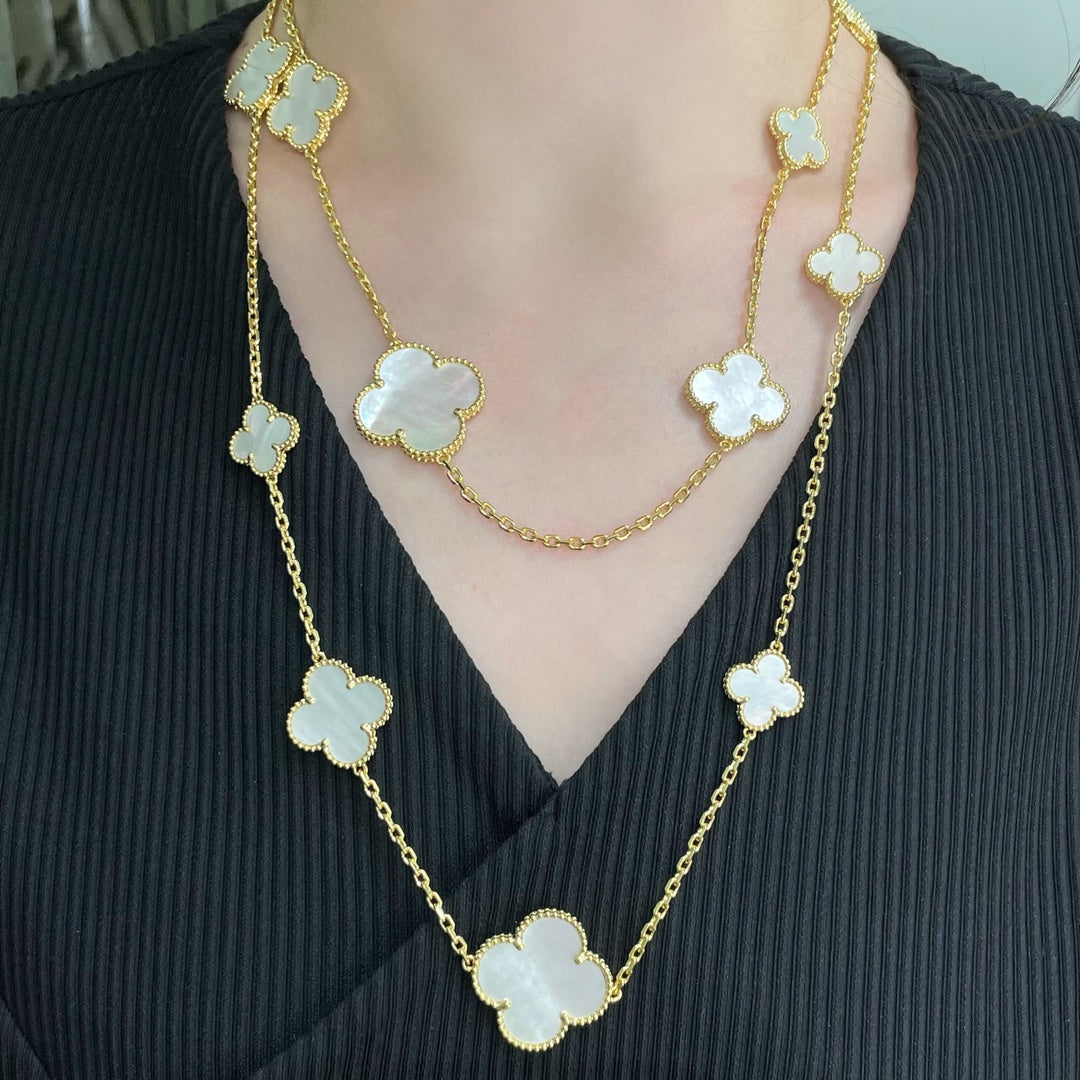 [Vintora]COLLIER OR CLOVER 16 MOTIF NACRE BLANCHE