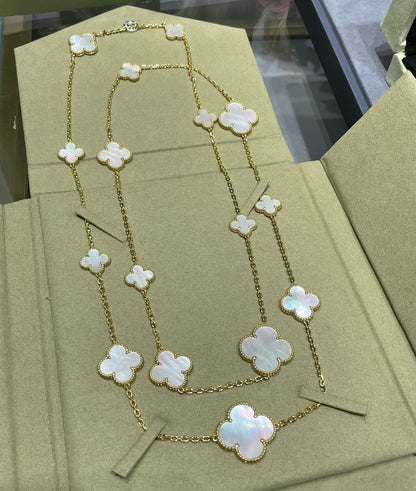 [Vintora]COLLIER OR CLOVER 16 MOTIF NACRE BLANCHE