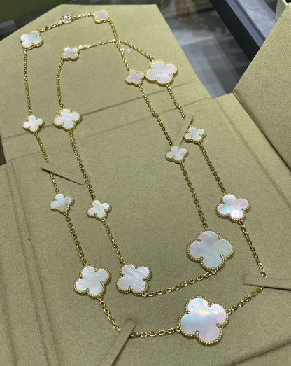 [Vintora]COLLIER OR CLOVER 16 MOTIF NACRE BLANCHE