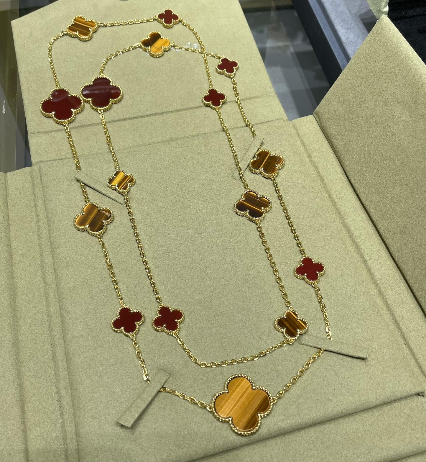 [Vintora]COLLIER TRÈFLE 16 MOTIFS CORNALINE OEIL DE TIGRE OR ROSE
