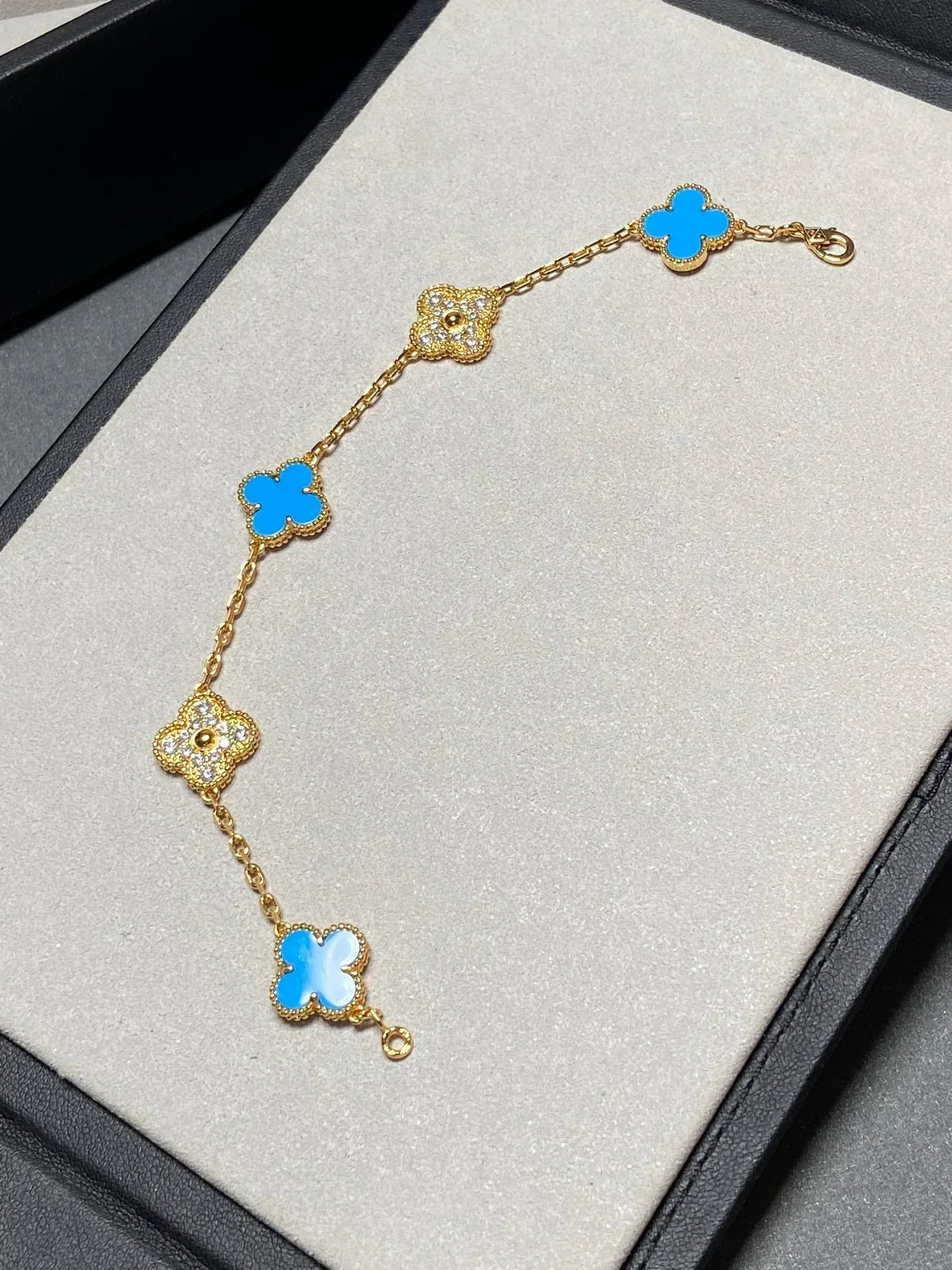 [?Vintora] CLOVER 5 MOTIF BLUE AGATE BRACELET COLLECTION