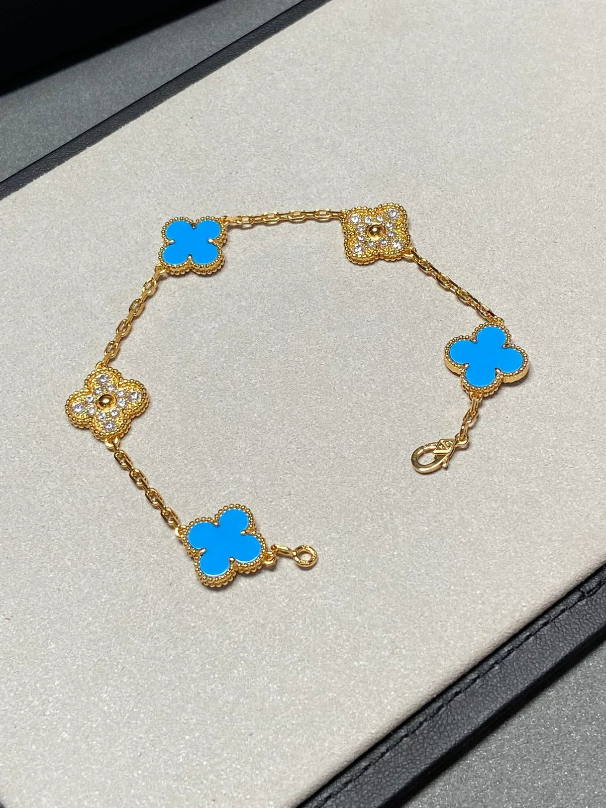 [?Vintora] CLOVER 5 MOTIF BLUE AGATE BRACELET COLLECTION