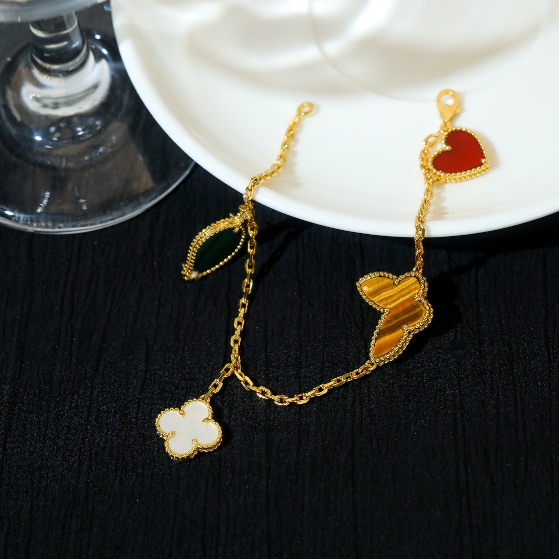 [Vintora]BRACELET 5 MOTIFS OR LUCKY SPRING