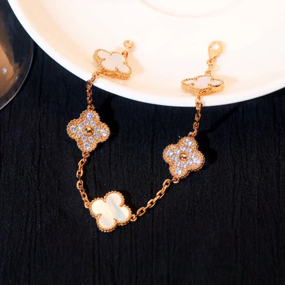 [?Vintora]CLOVER WHITE PEARL MOP 5 MOTIF BRACELET COLLECTION