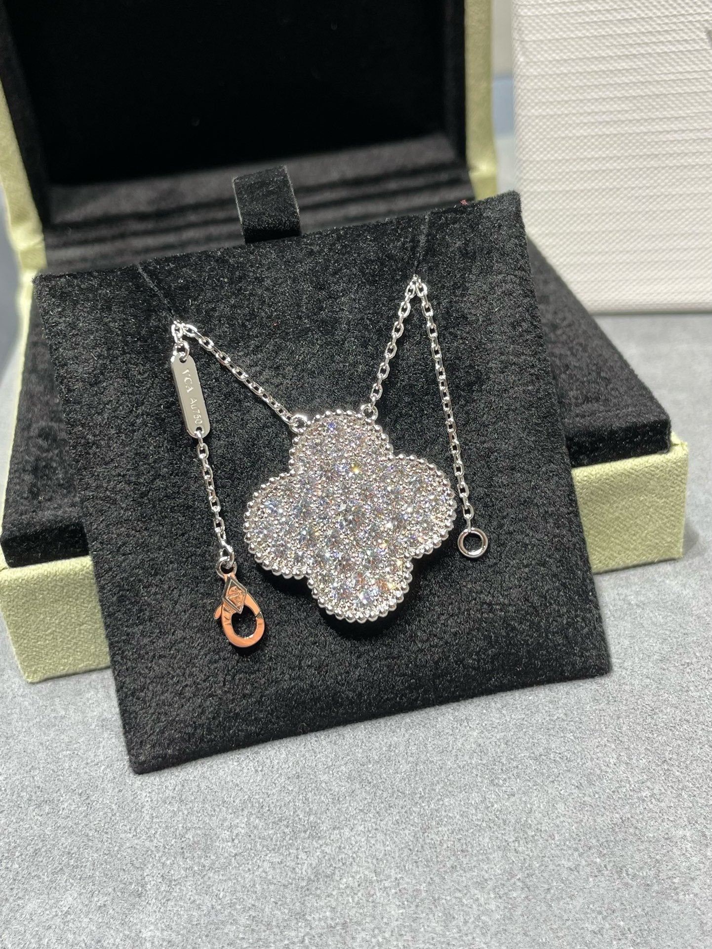 [Vintora]COLLIER PENDENTIF CLOVER 25MM GRAND PAVÉ DE DIAMANTS EN ARGENT