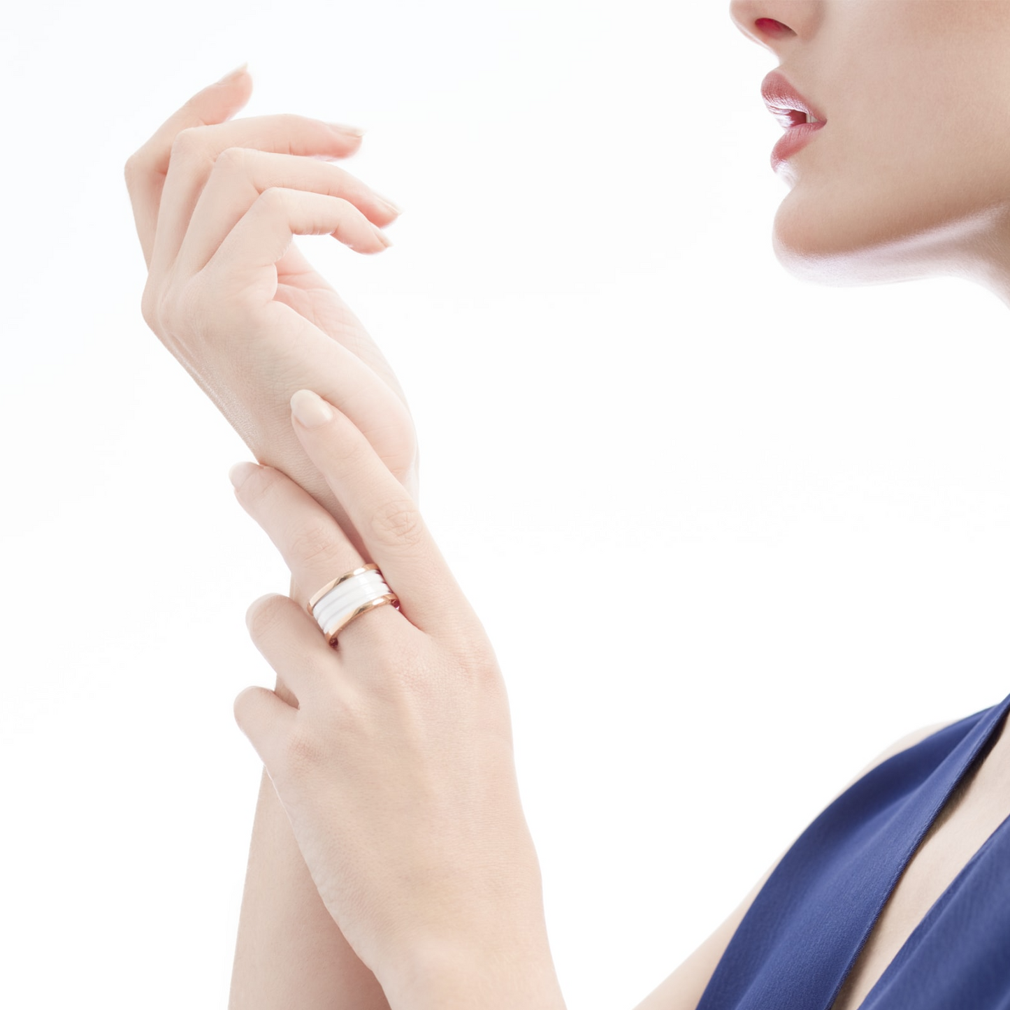 [Vintora]ZERO 1 FOUR-BAND LOOPS AND WHITE CERAMIC SPIRAL PINK GOLD RING