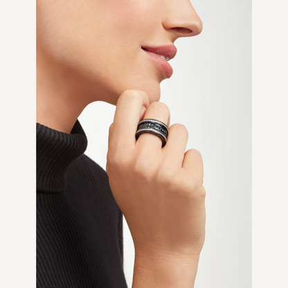 [Vintora]ZERO 1 ROCK FOUR-BAND BLACK CERAMIC WITH STUDDED SPIRAL AND PAVED DIAMONDS RING