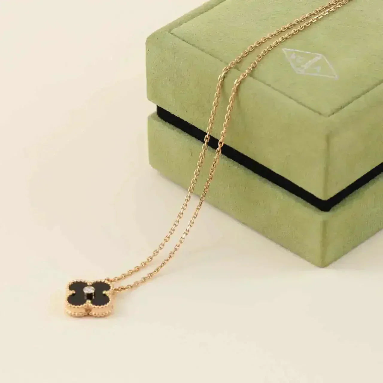 [Vintora]COLLIER TRÈFLE 15MM DIAMANT ONYX