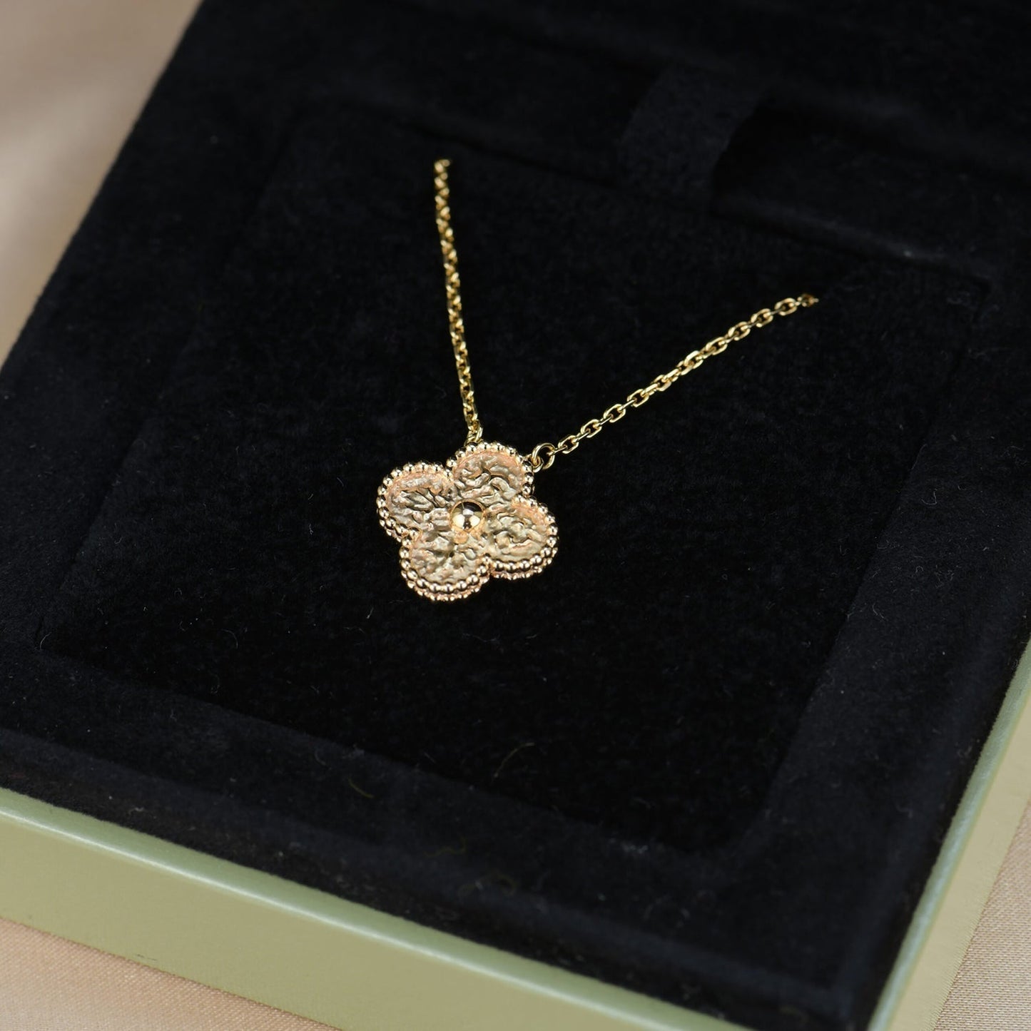 [Vintora]COLLIER DE BRONZAGE TRÈFLE 15 MM