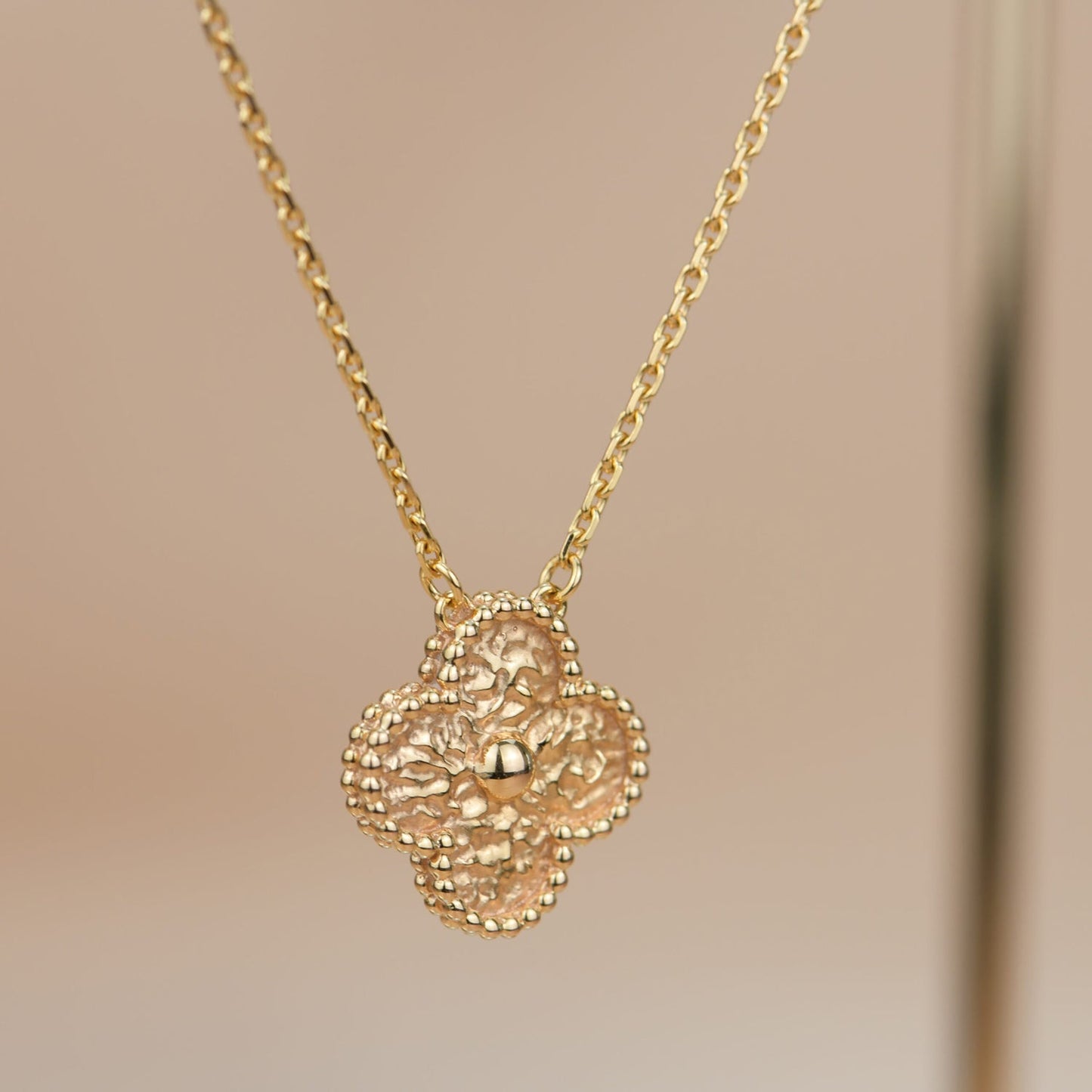 [Vintora]COLLIER DE BRONZAGE TRÈFLE 15 MM