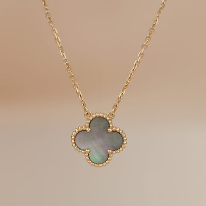 [Vintora]CLOVER 15MM COLLIER NACRE GRISE