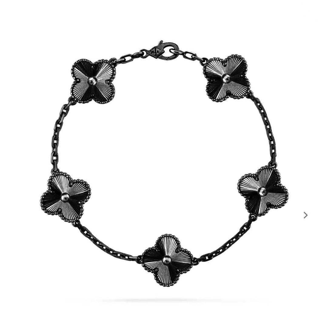 [?Vintora]CLOVER 5 MOTIF BLACK BRACELET