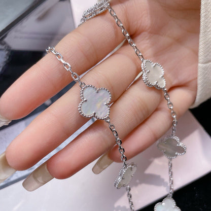 [Vintora]COLLIER TRÈFLE 10 MOTIFS NACRE BLANCHE