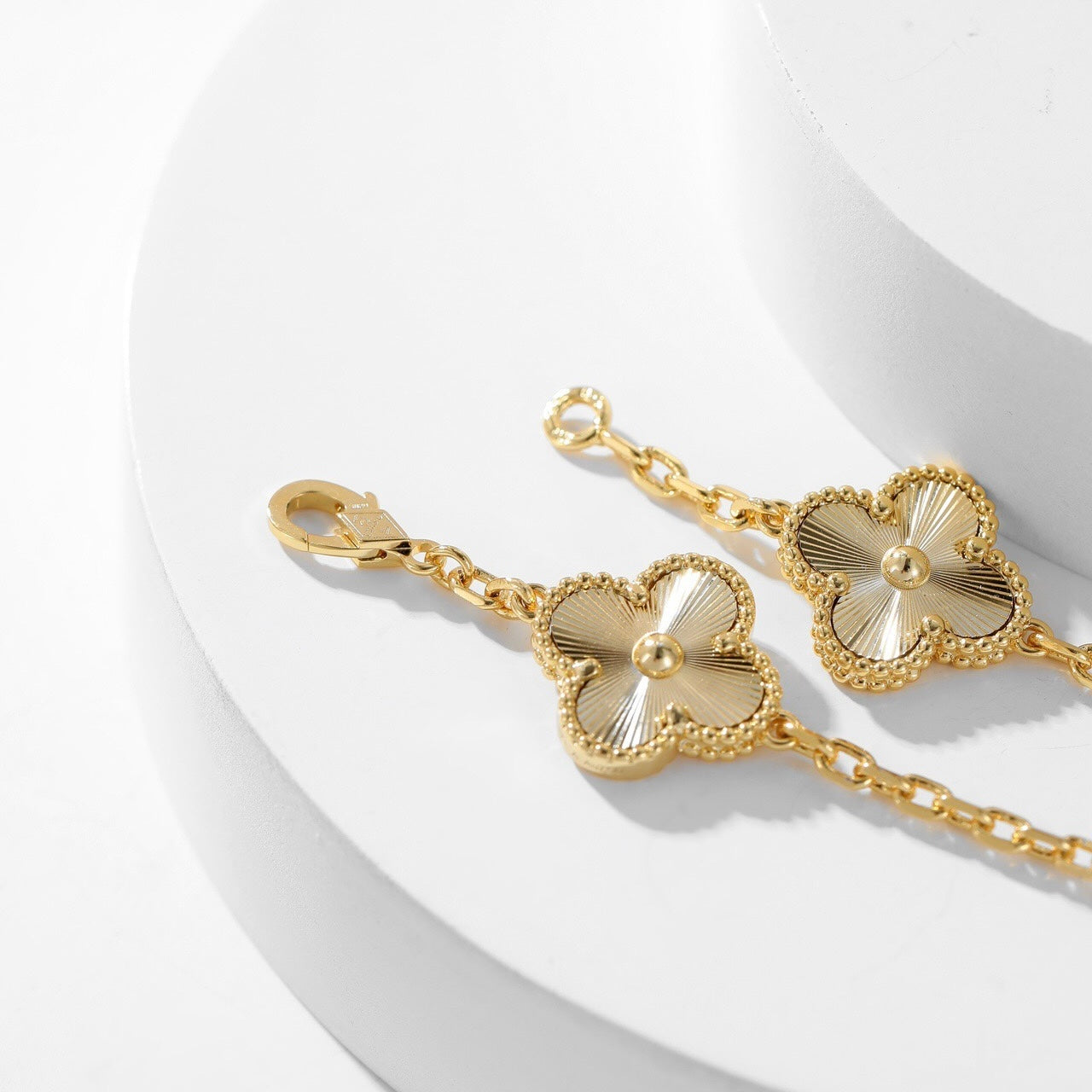 COLLIER LASER CLOVER 10 MOTIFS [Vintora]