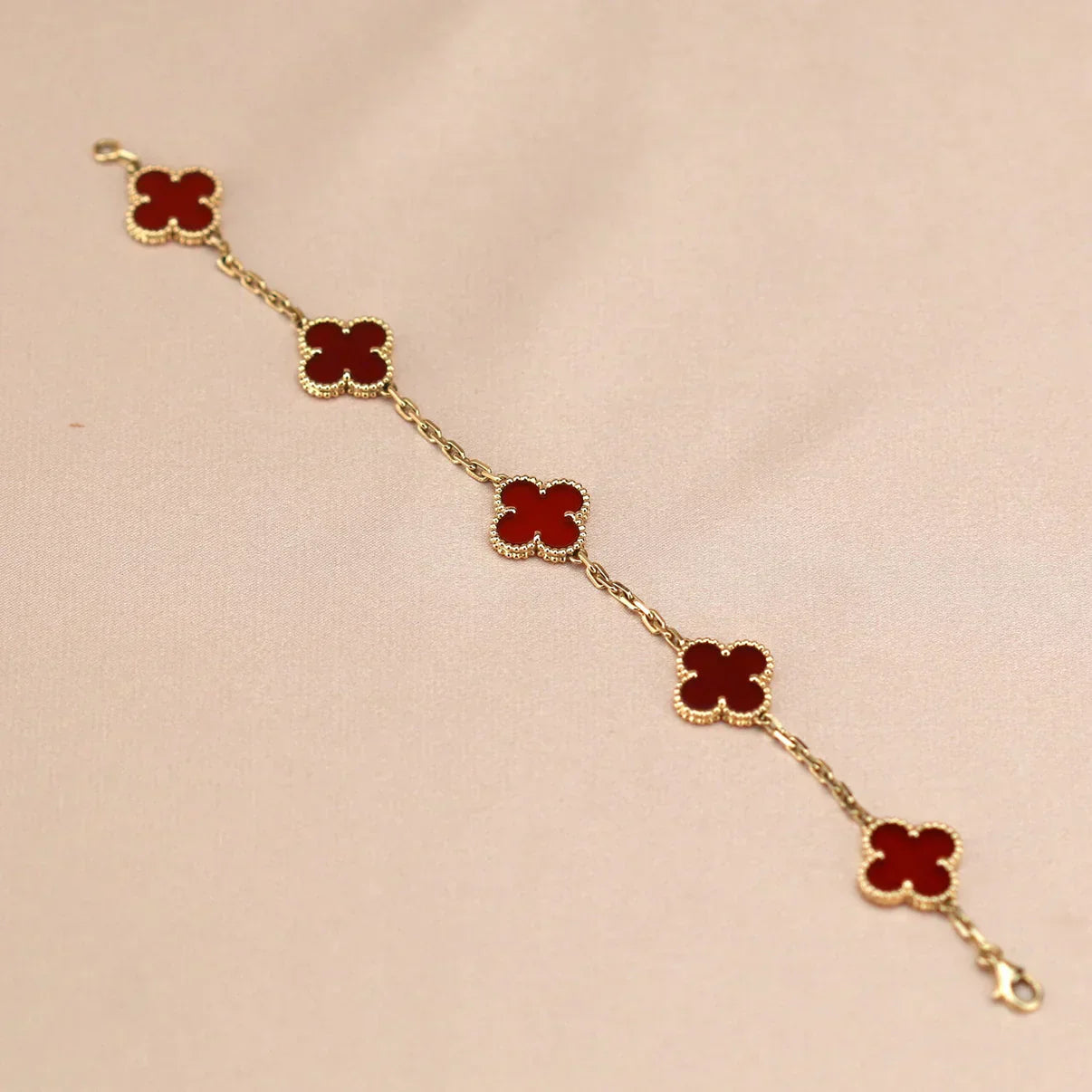 [?Vintora] CLOVER 5 MOTIF RED CORNELIAN BRACELET COLLECTION