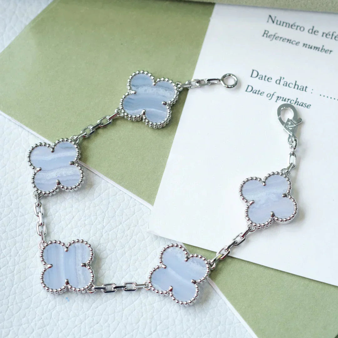 [?Vintora] CLOVER 5 MOTIF PURPLE CHALCEDONY BRACELET COLLECTION