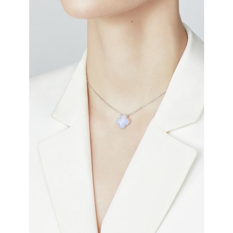 [Vintora]COLLIER TRÈFLE 15MM CALCÉDOINE BLEUE ARGENT