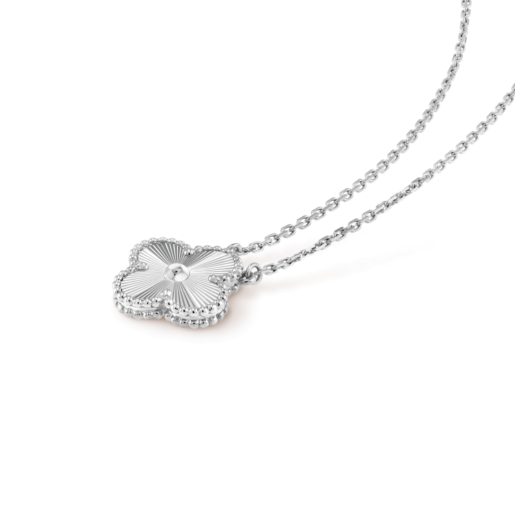 [Vintora]COLLIER LASER TRÈFLE 15 MM ARGENT